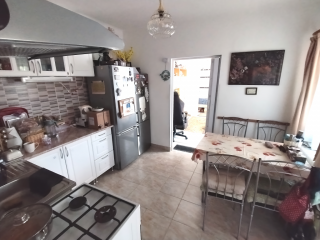 Eladó 140 m²-escsaládi ház Kistarcsa, Aulich Lajos utca környéke: 109'900'000 Ft