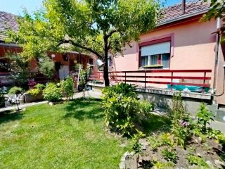 Eladó 140 m²-escsaládi ház Kistarcsa, Aulich Lajos utca környéke: 109'900'000 Ft