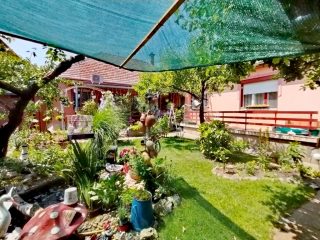 Eladó 140 m²-escsaládi ház Kistarcsa, Aulich Lajos utca környéke: 109'900'000 Ft