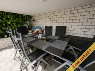 Eladó 220 m²-escsaládi ház Kistarcsa, Fenyvesliget: 150'000'000 Ft