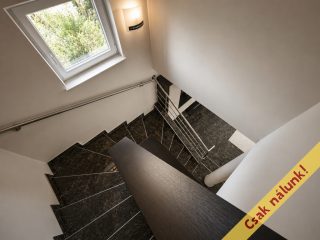 Eladó 220 m²-escsaládi ház Kistarcsa, Fenyvesliget: 150'000'000 Ft