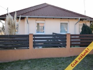 Eladó 80 m²-esikerház Kistarcsa, Móra Ferenc utca környéke: 109'900'000 Ft