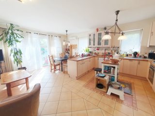 Eladó 96 m²-esikerház Kistarcsa, Móraliget: 116'900'000 Ft