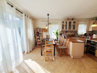 Eladó 96 m²-esikerház Kistarcsa, Móraliget: 116'900'000 Ft