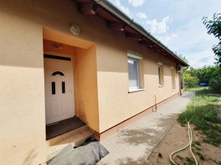 Eladó 96 m²-esikerház Kistarcsa, Móraliget: 116'900'000 Ft