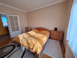 Eladó 122 m²-escsaládi ház Kistarcsa, Munkácsi Mihály utca: 145'900'000 Ft