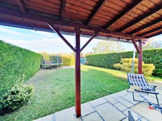 Eladó 78 m²-estársasházi lakás Kistarcsa, Zsófialigeti HÉV megálló közeli utca: 89'900'000 Ft