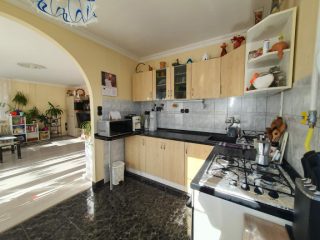 Eladó 130 m²-escsaládi ház Kóka, Nagykátai út: 69'900'000 Ft