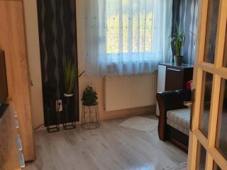 Eladó 130 m²-escsaládi ház Kóka, Nagykátai út: 69'900'000 Ft