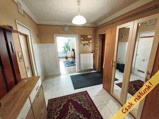 Eladó 50 m²-escsaládi ház Kóka, Petőfi utca környéke: 51'900'000 Ft