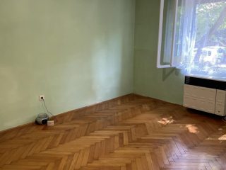 Eladó 34 m²-estársasházi lakás Komló, Tompa Mihály utca: 9'990'000 Ft