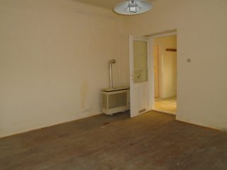 Eladó 76 m²-escsaládi ház Kőröstetétlen, Törteli út: 19'900'000 Ft