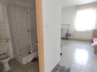 Eladó 1116 m²-esegyéb üzlethelyiség Kulcs, Rákóczi utca: 285'000'000 Ft