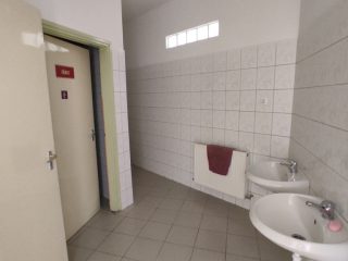 Eladó 1116 m²-esegyéb üzlethelyiség Kulcs, Rákóczi utca: 285'000'000 Ft