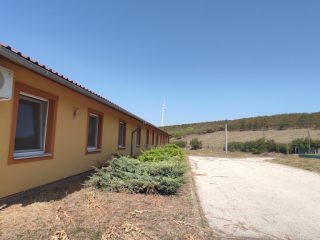 Eladó 1116 m²-esegyéb üzlethelyiség Kulcs, Rákóczi utca: 285'000'000 Ft