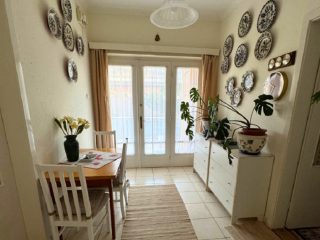 Eladó 110 m²-escsaládi ház Kunszentmiklós, Központhoz közeli utca: 89'000'000 Ft