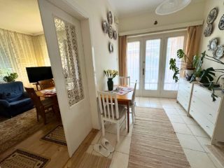 Eladó 110 m²-escsaládi ház Kunszentmiklós, Központhoz közeli utca: 89'000'000 Ft