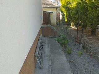 Eladó 110 m²-escsaládi ház Kunszentmiklós, Központhoz közeli utca: 89'000'000 Ft