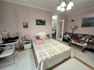 Eladó 60 m²-estársasházi lakás Lajosmizse, Központi elhelyezkedés: 46'900'000 Ft