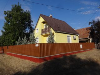 Eladó 65 m²-esüdülő Lakitelek (Tőserdő) , Tücsök utca: 44'900'000 Ft
