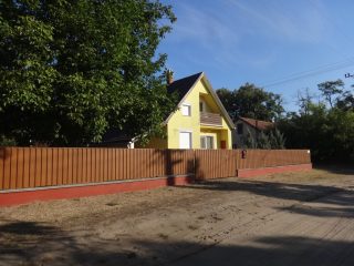 Eladó 65 m²-esüdülő Lakitelek (Tőserdő) , Tücsök utca: 44'900'000 Ft