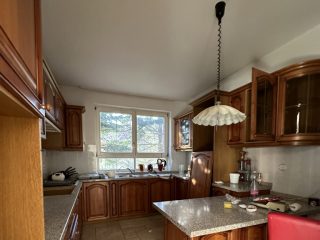 Eladó 386 m²-escsaládi ház Leányfalu, Hegyoldal utca: 189'900'000 Ft