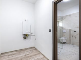 Eladó 140 m²-escsaládi ház Leányfalu, Móricz Zsigmond utca: 129'900'000 Ft