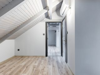 Eladó 140 m²-escsaládi ház Leányfalu, Móricz Zsigmond utca: 129'900'000 Ft