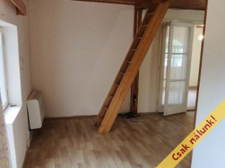 Eladó 50 m²-escsaládi ház Leányfalu, Seres utca: 59'500'000 Ft