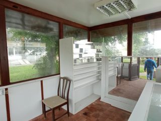 Eladó 11 m²-esegyéb üzlethelyiség Lőrinci, Szabadság tér: 1'000'000 Ft