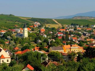 Eladó 97 m²-escsaládi ház Mád, . utca: 35'000'000 Ft