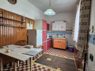 Eladó 81 m²-estársasházi lakás Maglód, Erzsébet körút környéki utca: 61'000'000 Ft