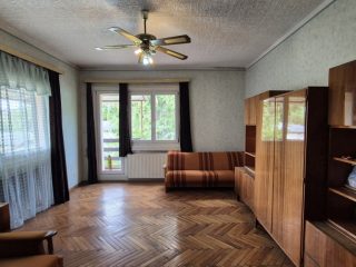 Eladó 81 m²-estársasházi lakás Maglód, Erzsébet körút környéki utca: 61'000'000 Ft