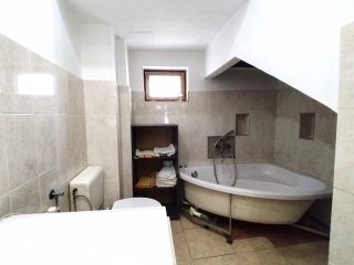 Eladó 100 m²-escsaládi ház Maglód, Erzsébet körút közeli utca: 100'000'000 Ft