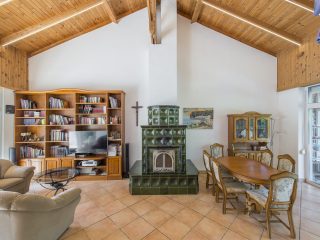 Eladó 183 m²-escsaládi ház Majosháza, Duna part: 220'000'000 Ft