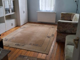 Eladó 140 m²-escsaládi ház Makád, Kendereskert utca: 60'000'000 Ft