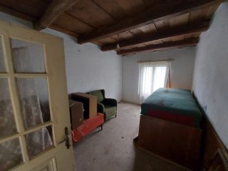 Eladó 90 m²-escsaládi ház Márianosztra, Kossuth út: 16'000'000 Ft