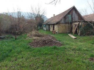 Eladó 90 m²-escsaládi ház Márianosztra, Kossuth út: 16'000'000 Ft