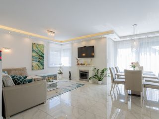 Eladó 182 m²-esikerház Mogyoród, Árpád vezér út: 184'800'000 Ft