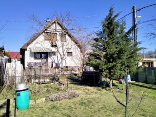 Eladó 127 m²-escsaládi ház Mogyoród, Mogyoród Gödöllő felőli szélén: 108'000'000 Ft