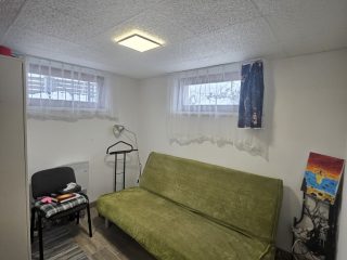 Eladó 168 m²-escsaládi ház Mogyoród, Nagyhomoki  közeli utca: 156'500'000 Ft