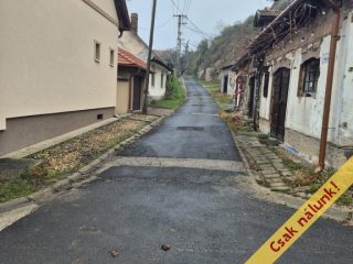 Eladó 65 m²-escsaládi ház Mogyoród, Pincesor utca: 24'000'000 Ft