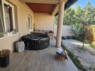 Eladó 110 m²-escsaládi ház Mogyoród, Szánkó közeli út: 125'000'000 Ft