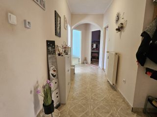 Eladó 110 m²-escsaládi ház Mogyoród, Szánkó közeli út: 125'000'000 Ft