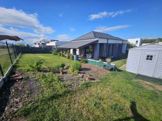 Eladó 134 m²-escsaládi ház Mogyoród, Szent Jakab közeli utca: 167'900'000 Ft