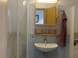 Eladó 296 m²-escsaládi ház Mogyoród, Szentjakab park: 285'000'000 Ft