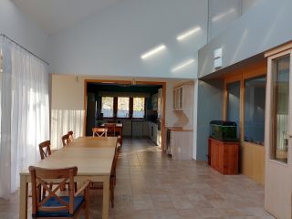 Eladó 296 m²-escsaládi ház Mogyoród, Szentjakab park: 285'000'000 Ft