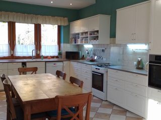 Eladó 296 m²-escsaládi ház Mogyoród, Szentjakab park: 285'000'000 Ft