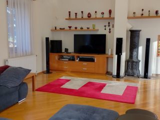 Eladó 296 m²-escsaládi ház Mogyoród, Szentjakab park: 285'000'000 Ft