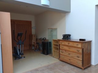 Eladó 296 m²-escsaládi ház Mogyoród, Szentjakab park: 285'000'000 Ft